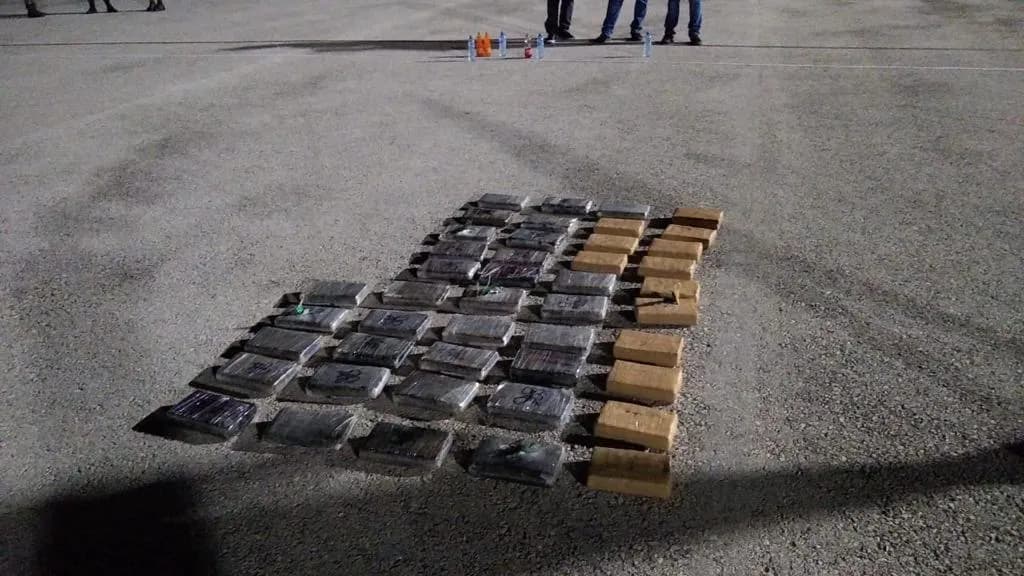 INVESTIGA LA FGR EN CHIAPAS HALLAZGO DE AVIONETA CON MÁS DE 150 KILOS DE COCAÍNA