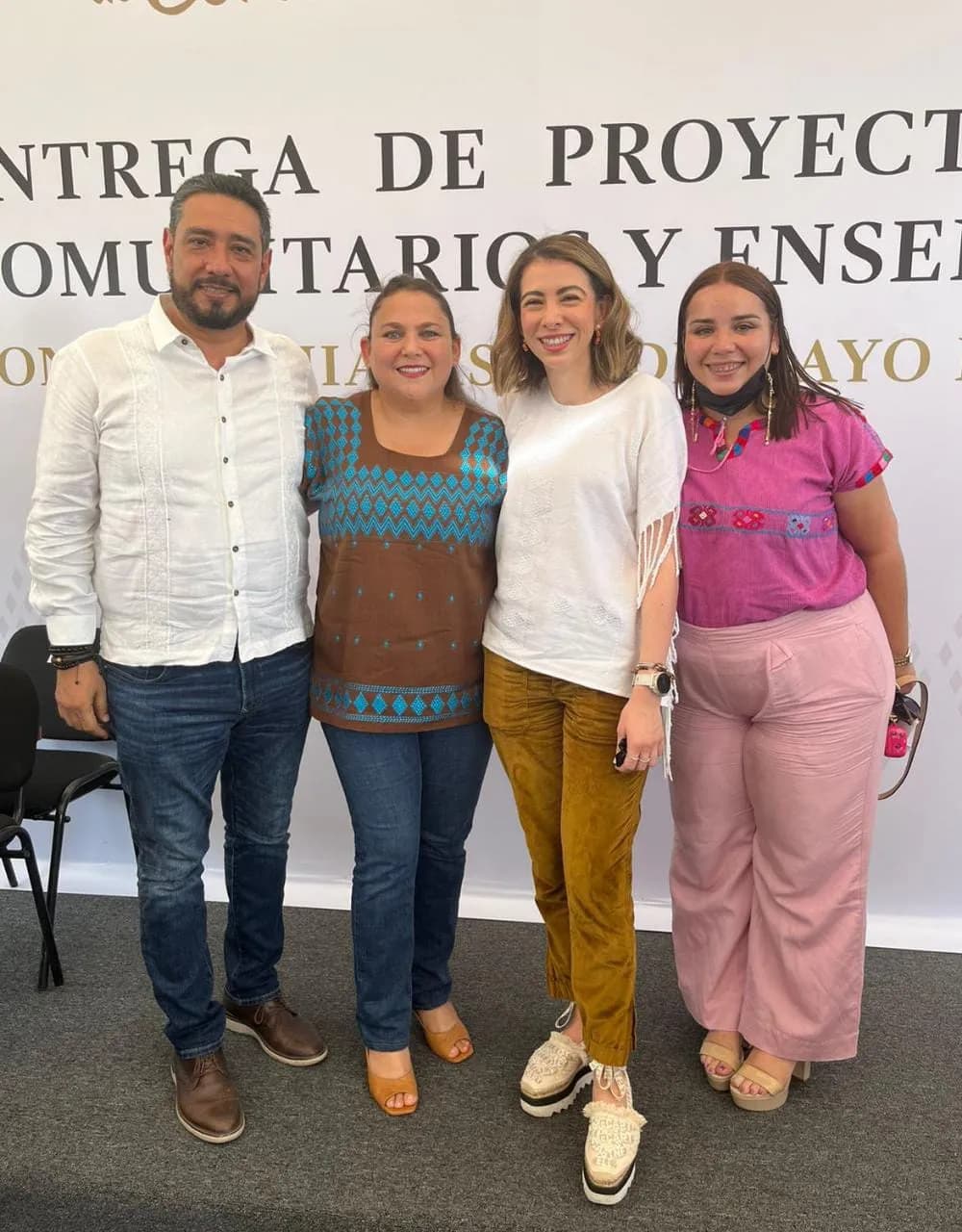 Julio Gamboa asistió a la entrega de “Proyectos de Huertos Familiares Comunitarios y Enseres Domésticos 2022”