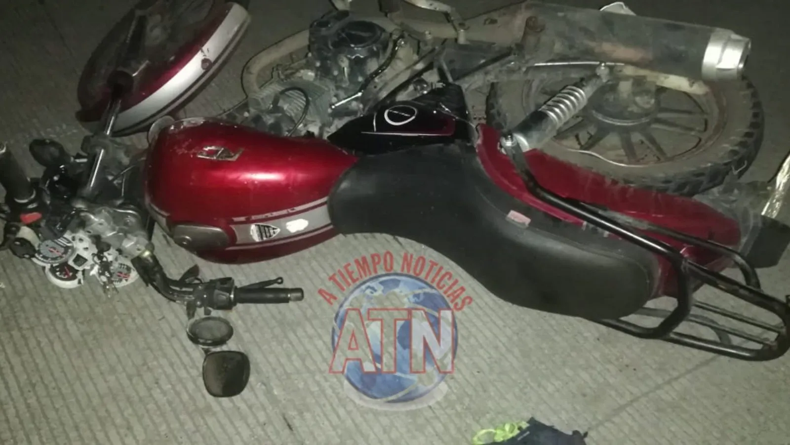 Motociclista chocó contra glorieta