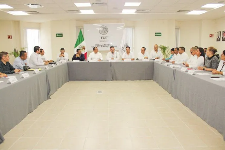 REPRESENTANTES DE LA FISEL IMPARTIERON CONVERSATORIO SOBRE “ALTERACIÓN AL REGISTRO FEDERAL DE ELECTORES 2024” EN CHIAPAS