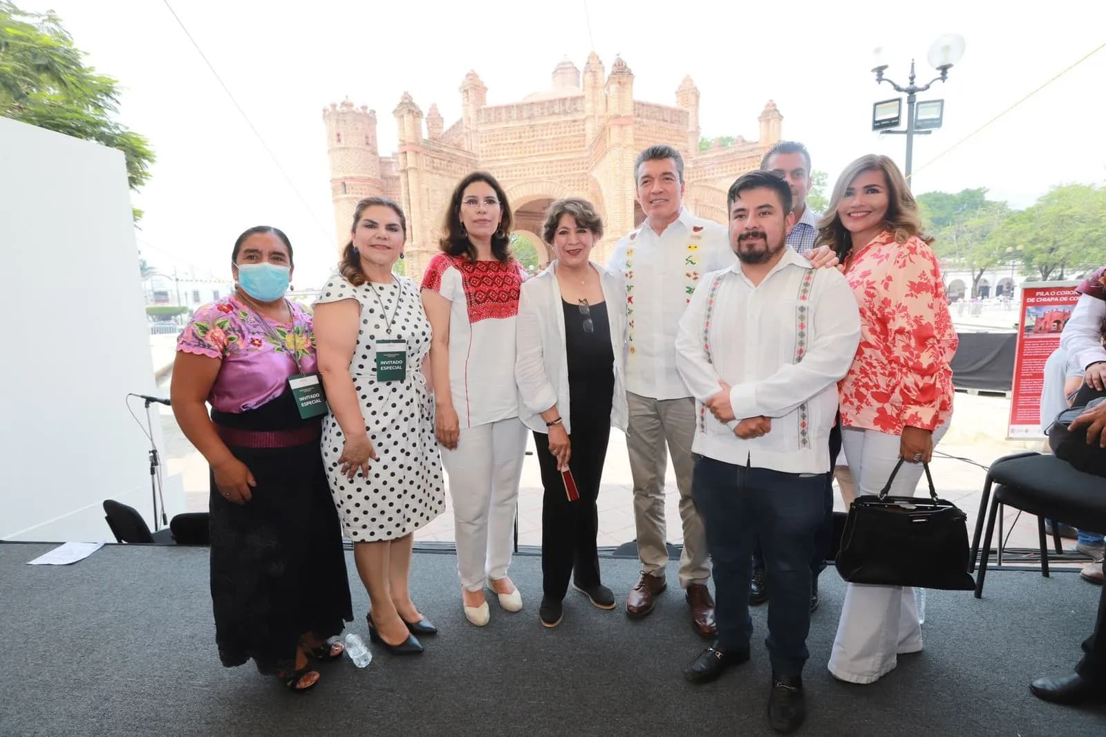 “Fandangos por la Lectura” llega a Chiapas; Rutilio Escandón y Beatriz Gutiérrez Müller encabezan foro cultural