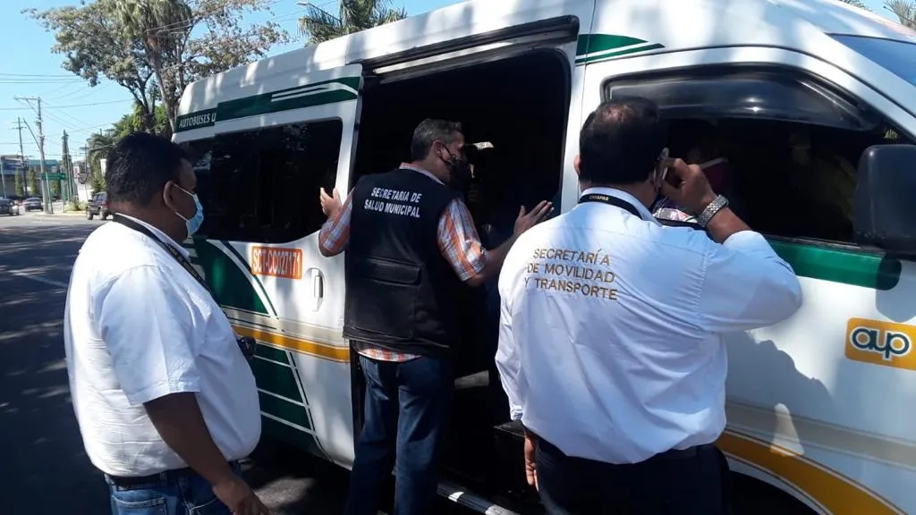 OPERATIVOS EN TERMINALES Y RUTAS DE TRANSPORTE EN TAPACHULA SON PERMANENTES