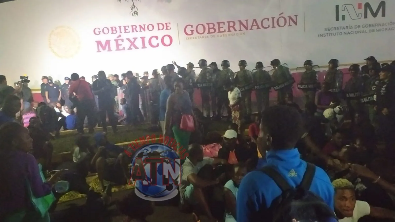 Líderes encabezan las protestas de extracontinentales en la Estación Siglo XXI en Tapachula