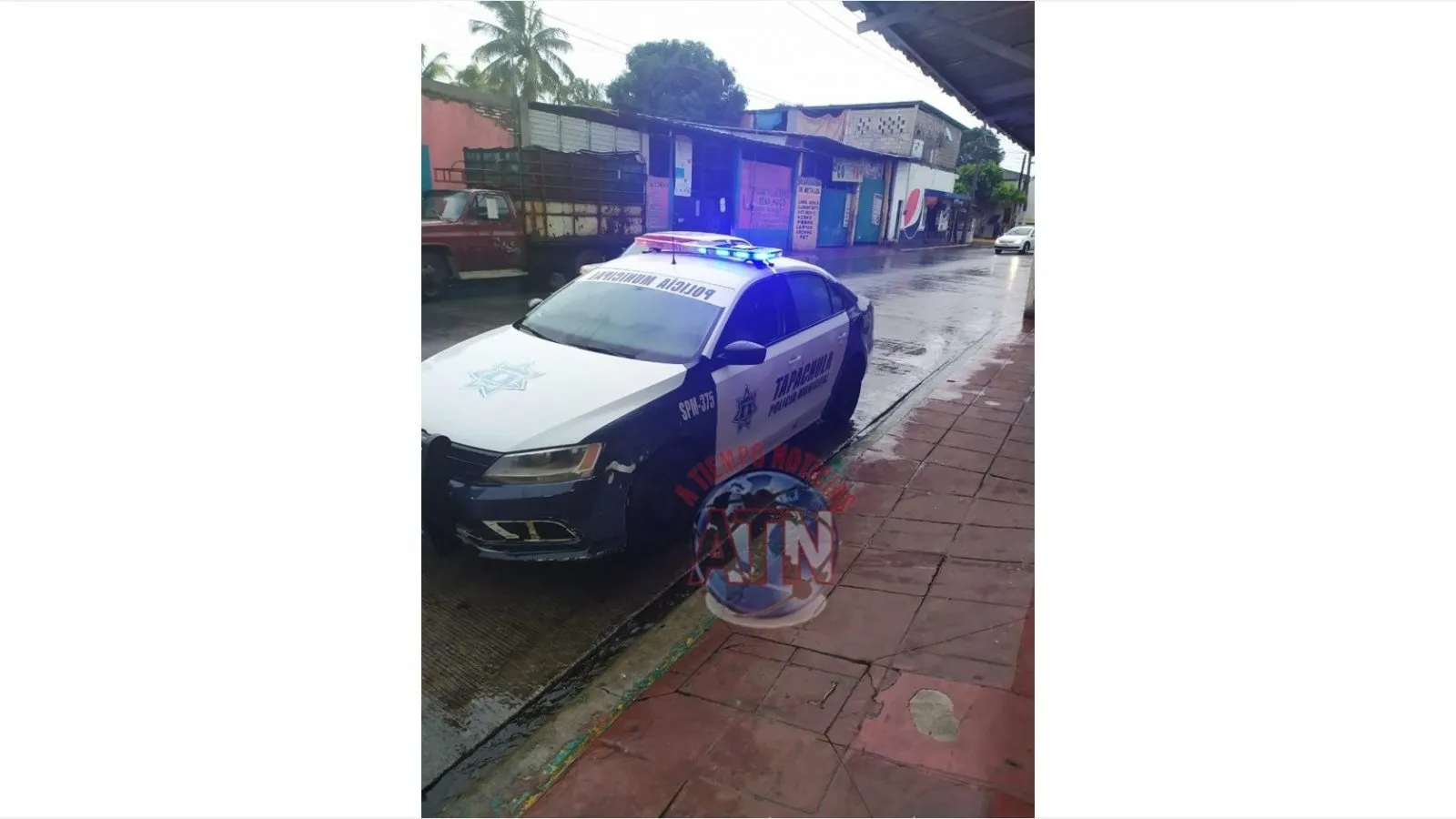 Su marido la hirió a cuchilladas