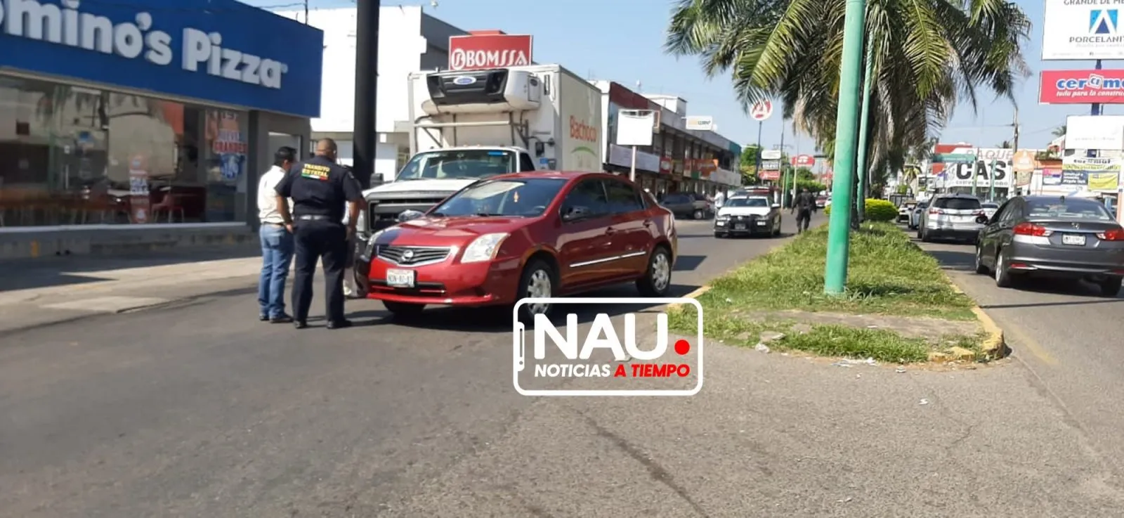 Por intentar cambiar de carril ocasiona accidente