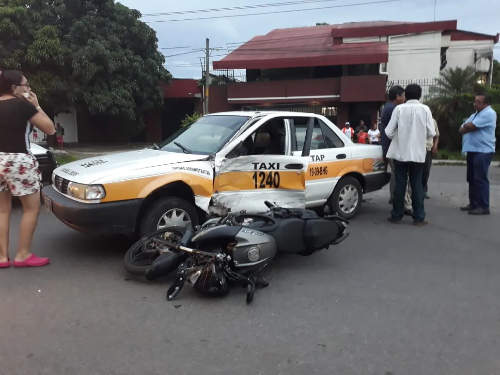 Chocaron en la colonia 5 de febrero de Tapachula