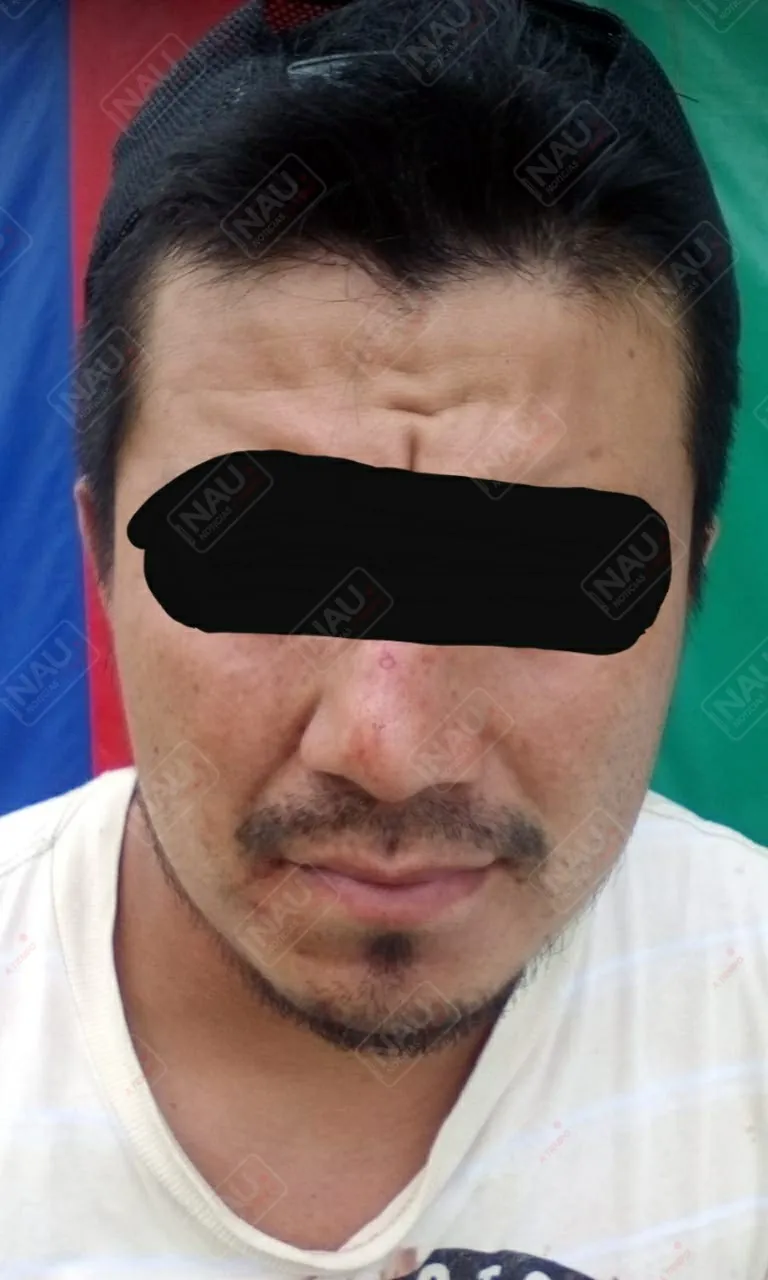 Tricicleros se dan de golpes en Manuel Lazos, por pelear pasaje