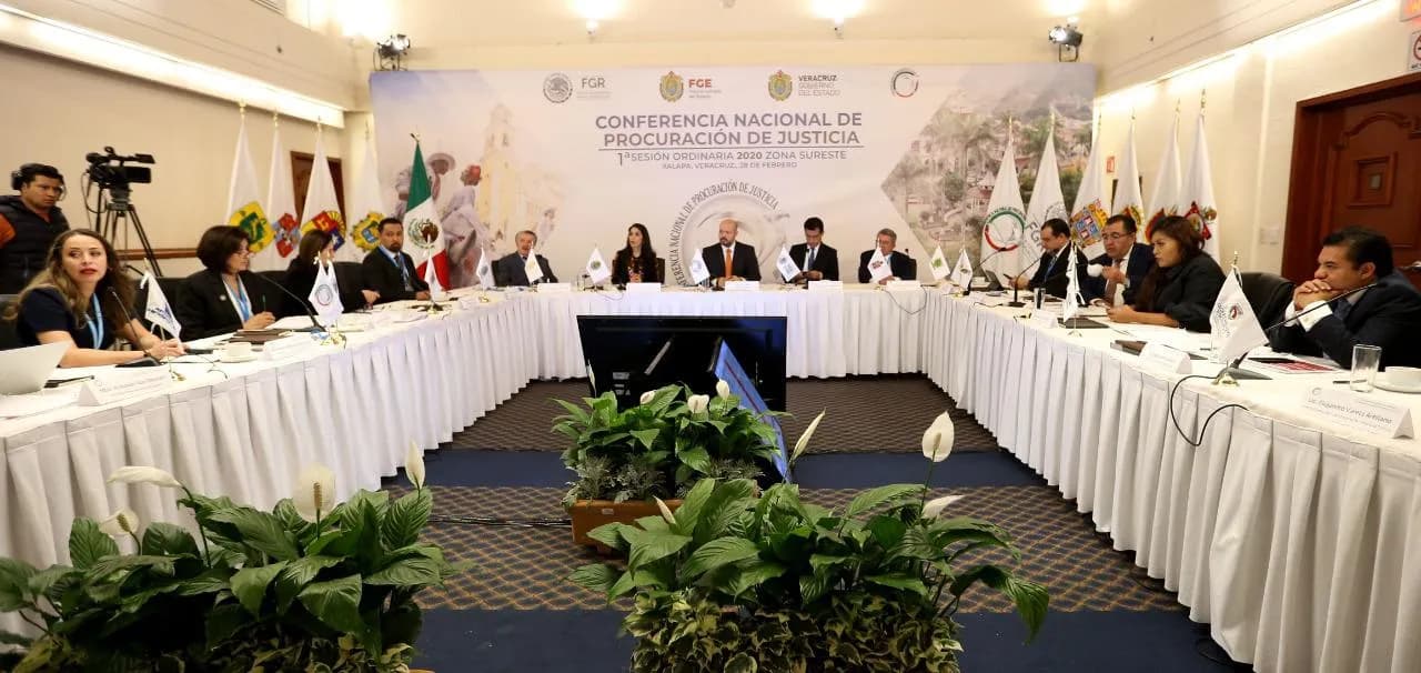 Participa Fiscalía en Conferencia Nacional de Procuradores en Xalapa