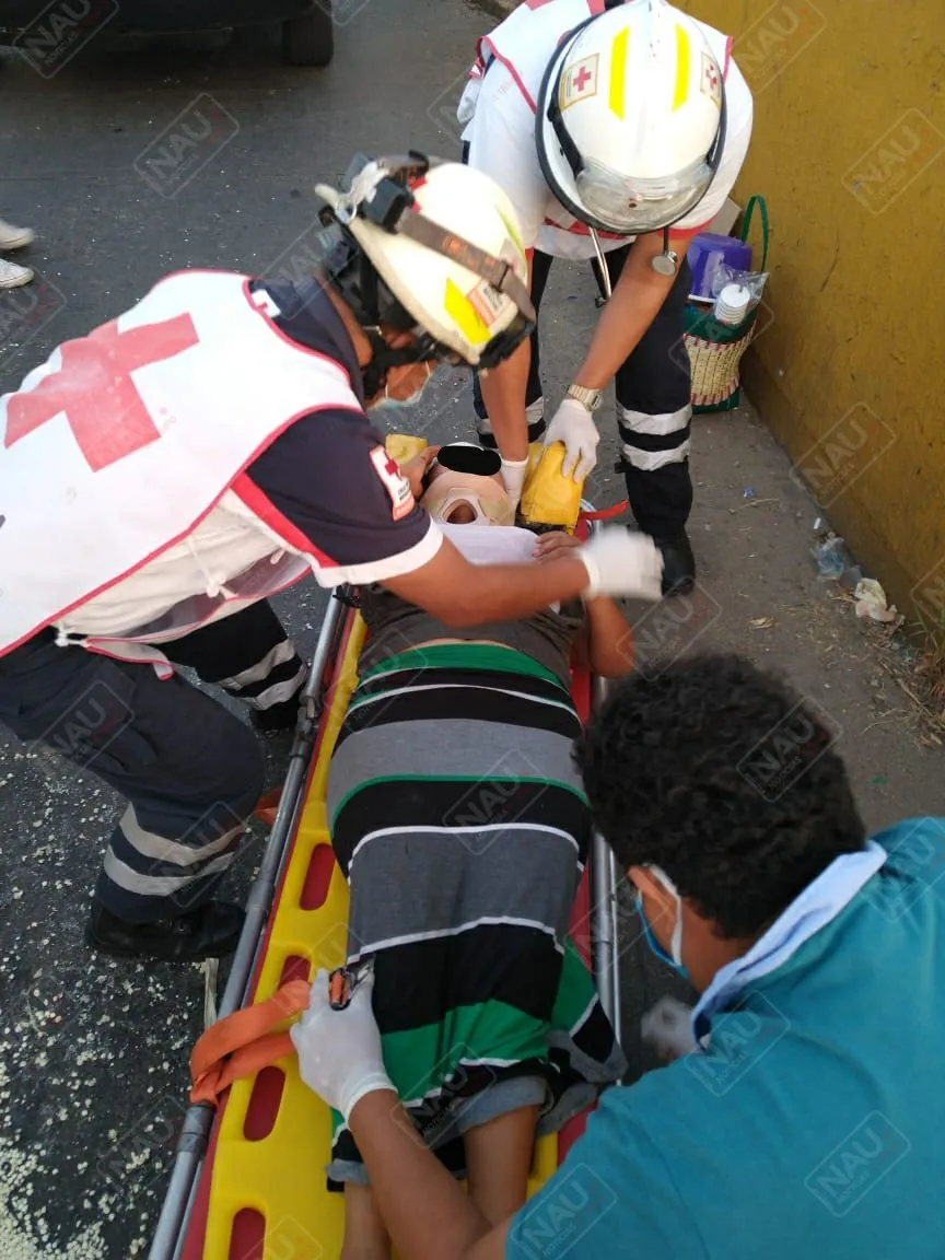 Vehículo no identificado atropella a señora
