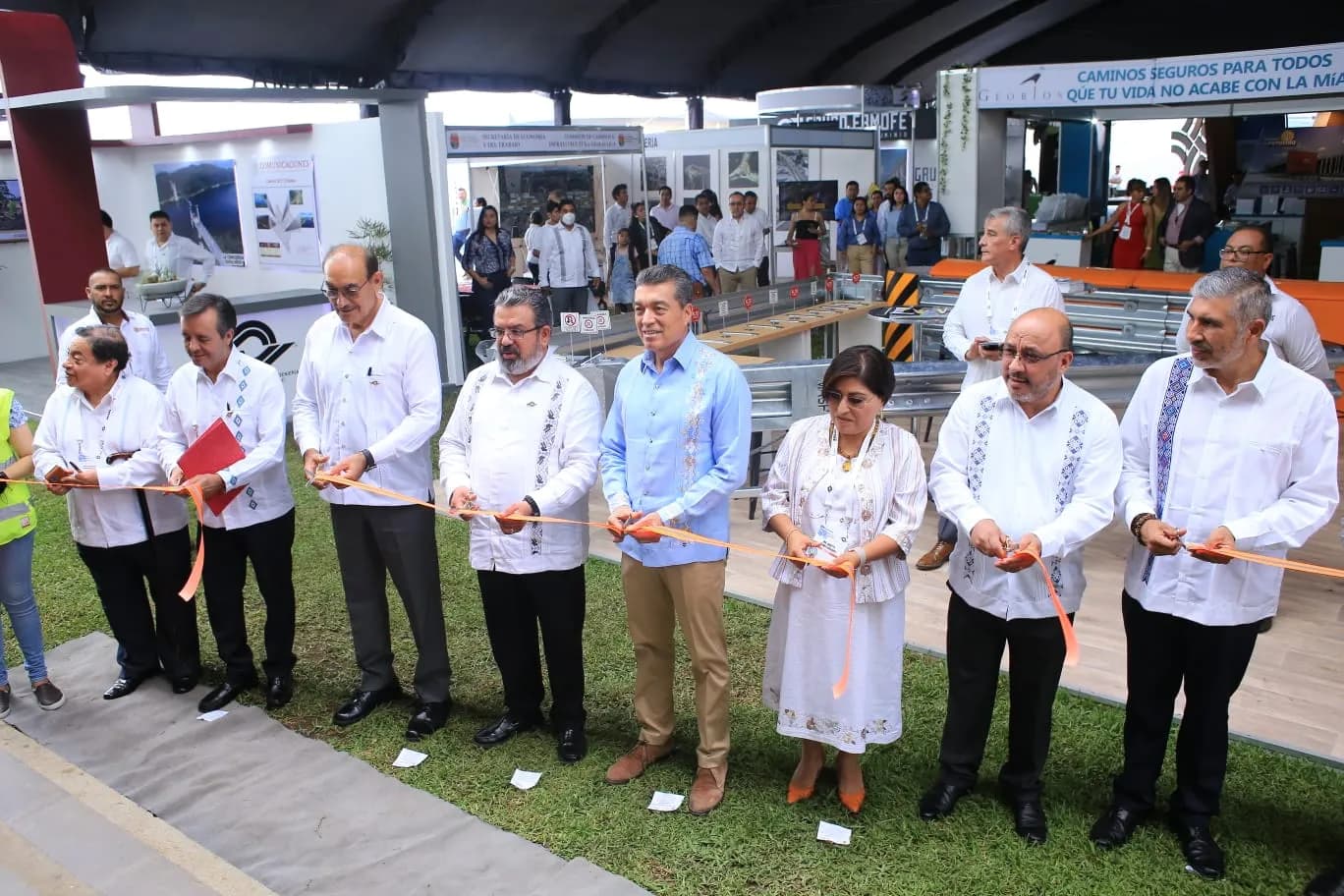 Rutilio Escandón y titular de SICT, Jorge Nuño Lara, inauguran el XIII Seminario de Ingeniería Vial