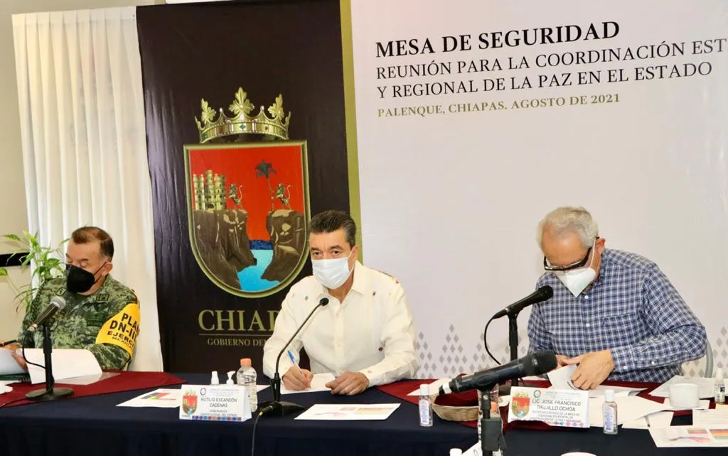 Desde Palenque, Rutilio Escandón exhorta a la pobación chiapaneca a vacunarse contra el COVID-19