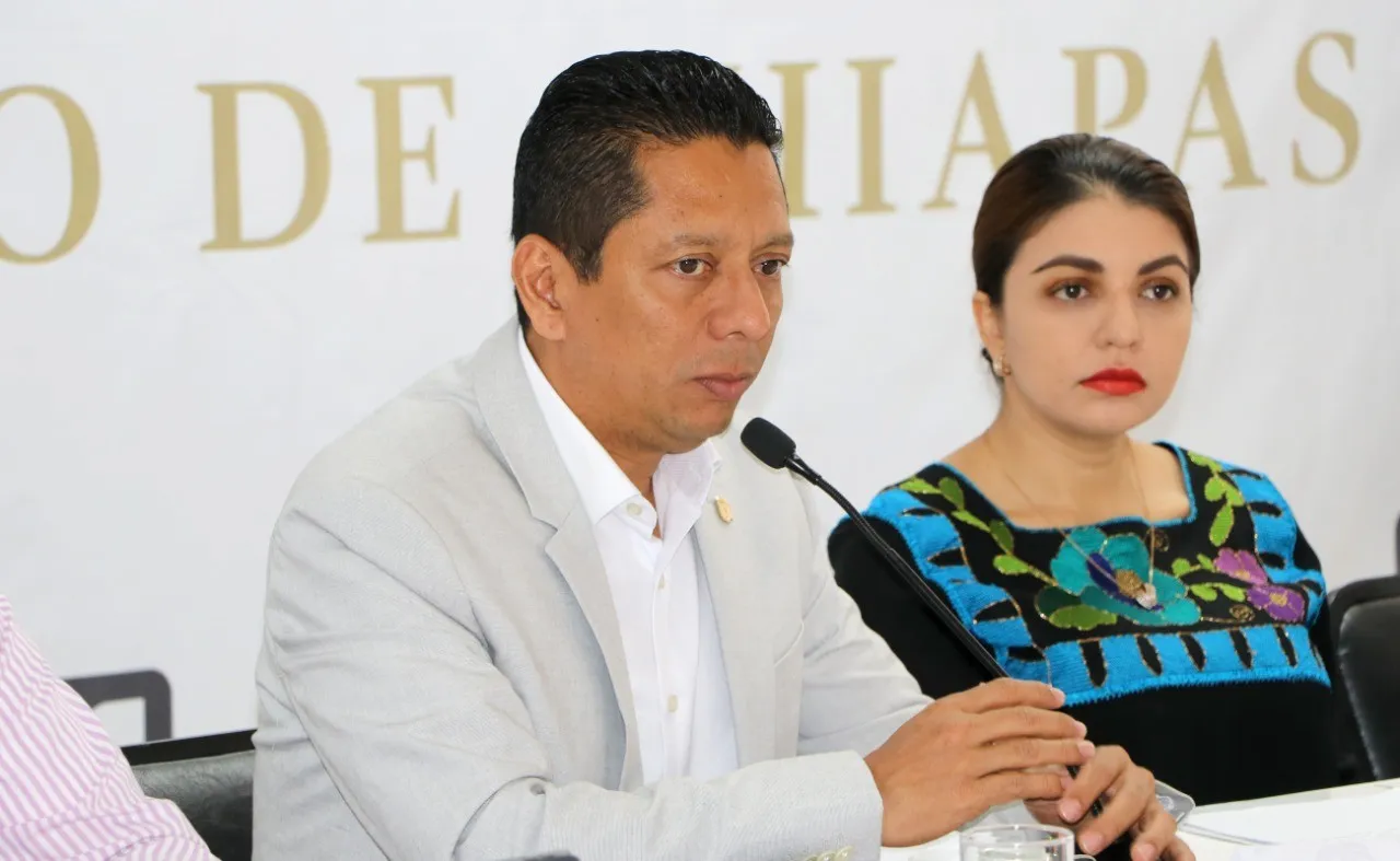 Sólo unidos y actuando dentro del marco de la ley se erradicará el abigeato en Chiapas: Llaven