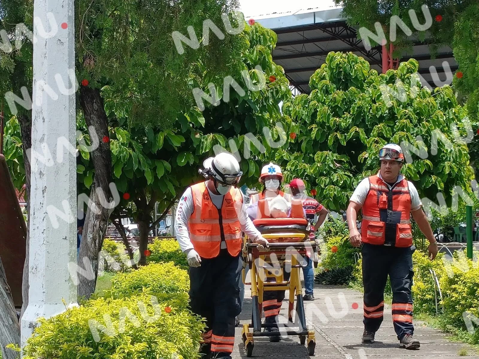 Jugaba con sus hijos y recibió un golpe en la cabeza