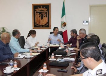 Trabajarán Gobierno y Fiscalía para combatir el transporte irregular en Chiapas