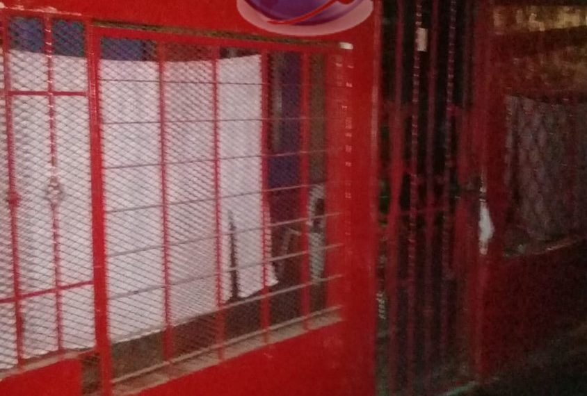 Piden que clausuren cantina clandestina en Vida Mejor