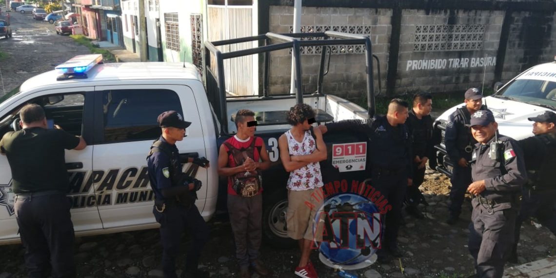 En el malecón se encontraba fumando marihuana