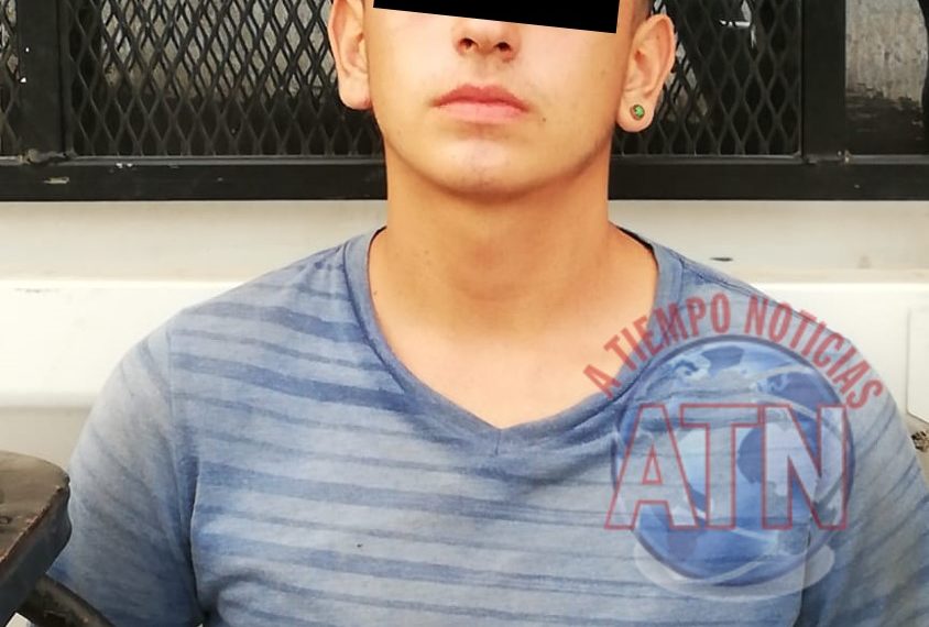 Detienen a guatemalteco y hondureño con marihuana en el Parque Central Miguel Hidalgo.