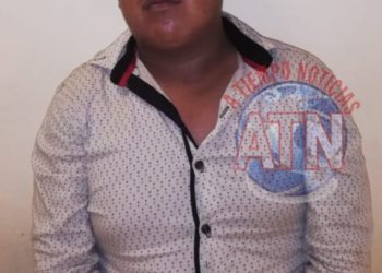 Detienen a sujeto que amenazaba a otro con una pistola