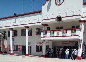 Pueblo chico, infierno grande