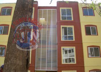 Le robaron su motocicleta en casas Geo