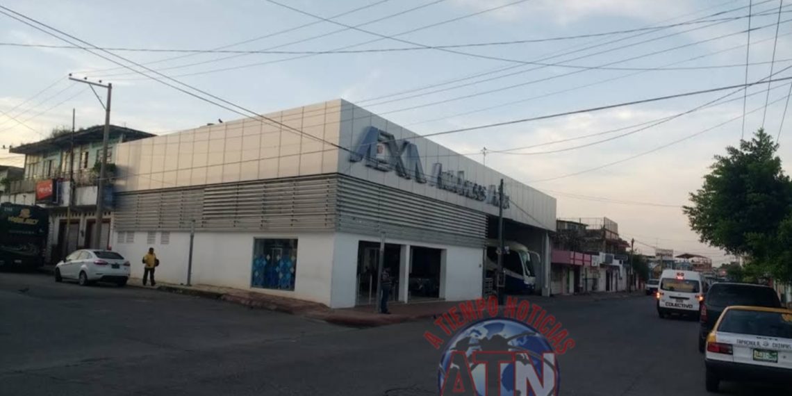 Lo asaltaron a unos cuantos metros de su casa