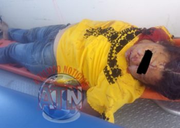 Dentro de una capilla la balearon