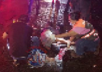 Un taxi lo atropelló