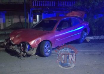 Abandonado tras ser chocado