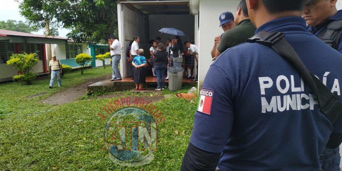 Dos delincuentes asaltan preparatoria de Cacahoatán