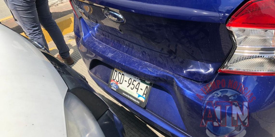 Chocó por alcance y daño un vehículo