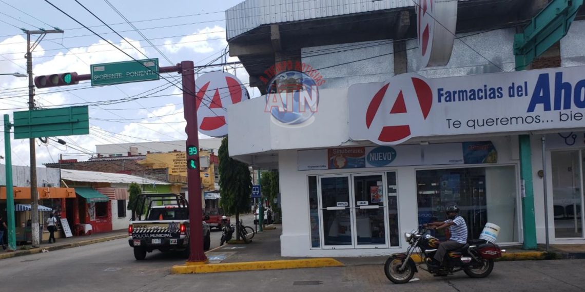 Asaltan otra Farmacia del Ahorro