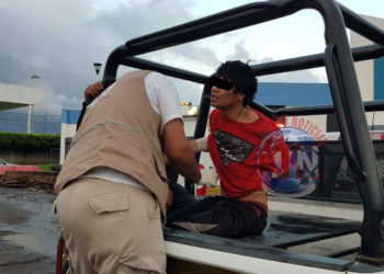 Le dieron una golpiza por entrar a robar a una casa