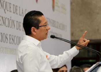 Sólo unidos cerraremos filas contra la violencia en escuelas y hogares: Jorge Llaven