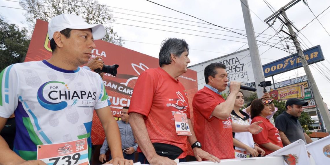 Acompaña Llaven a gobernador en la Primera Gran Carrera Tuch-Tlan