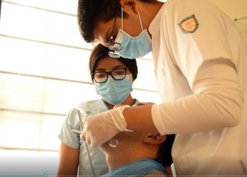 Beneficia Voluntariado con campaña de salud bucal a jóvenes del CENTRA