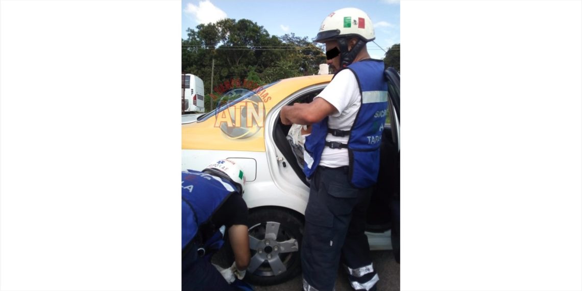 Joven estudiante es atropellado por un vehículo