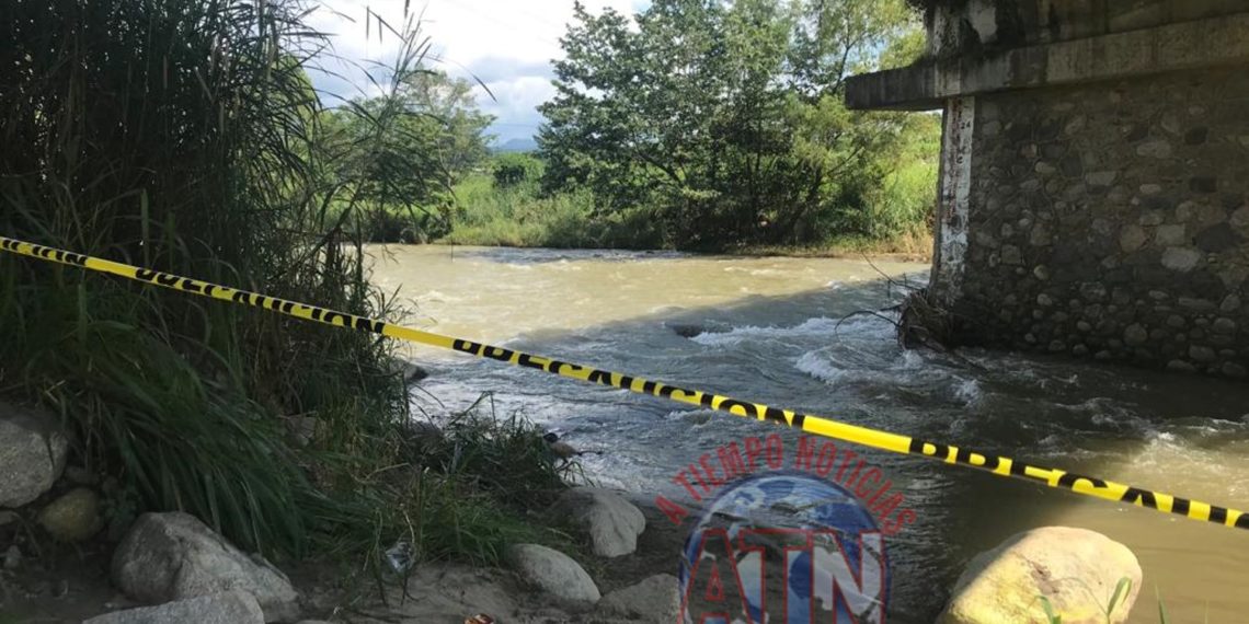 Encuentran al “Sólo Hoy” en el rio de Huixtla