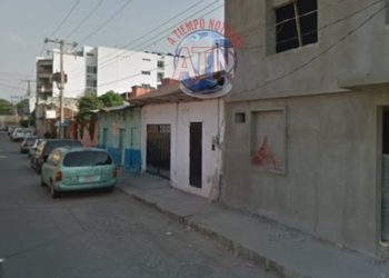 Roban vehículo en el centro de Tapachula