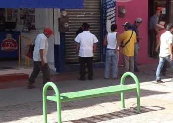 Delincuentes se roban equipos de un taller en el sendero peatonal