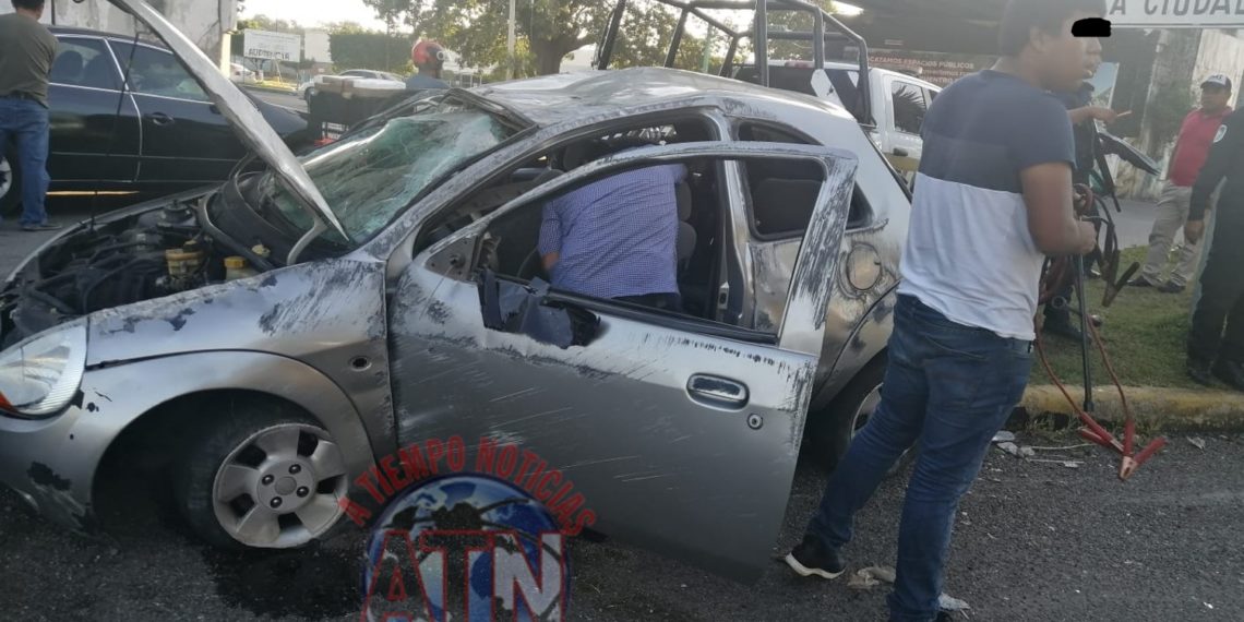 Dos lesionados deja accidente