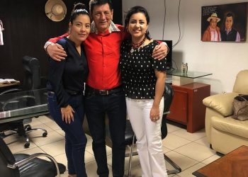 Gobierno de Chiapas logra acuerdos con mujer que realizaba huelga de hambre