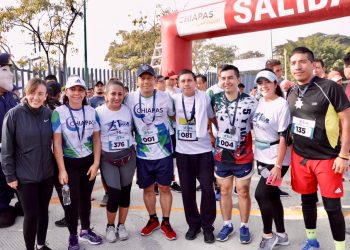 Participa Jorge Llaven en carrera pedestre Día del Policía