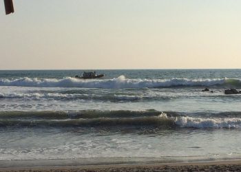 Localizan persona sin vida en Playa San Benito
