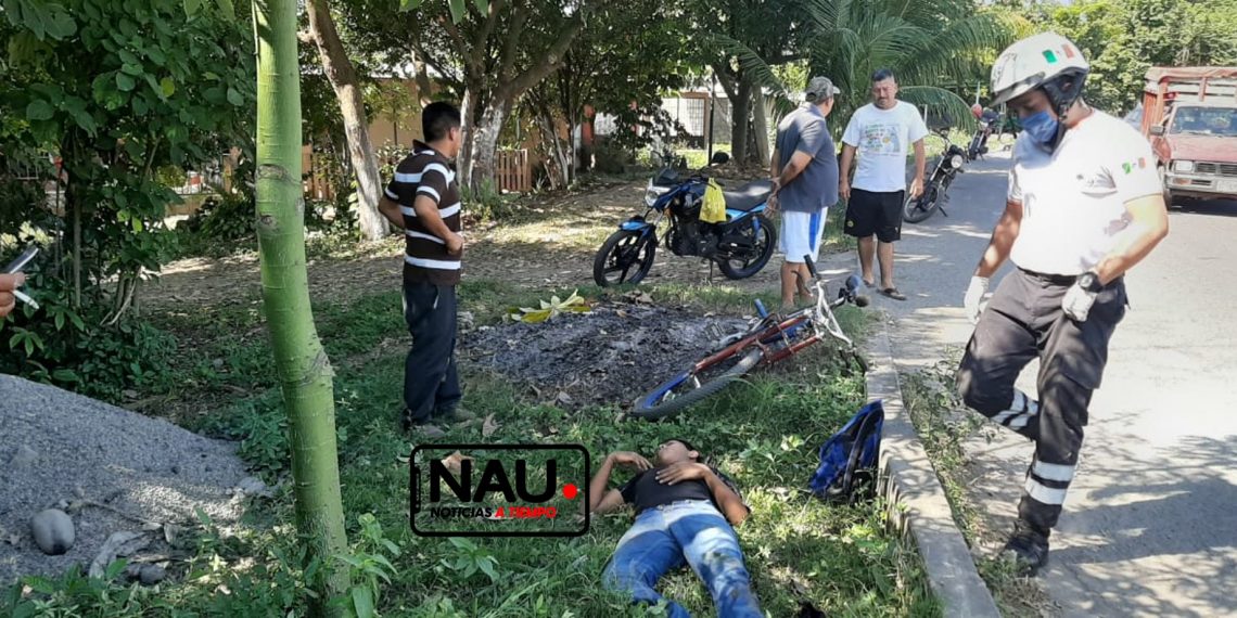 Vehículo no identificado chocó contra motocicleta