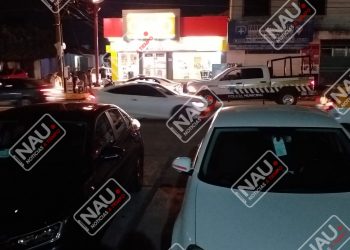 Asaltan tienda Oxxo y se llevan mil 700 pesos