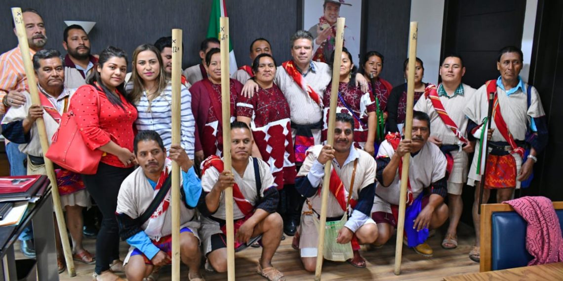 Recibe Ismael Brito a concejo de Chalchihuitán