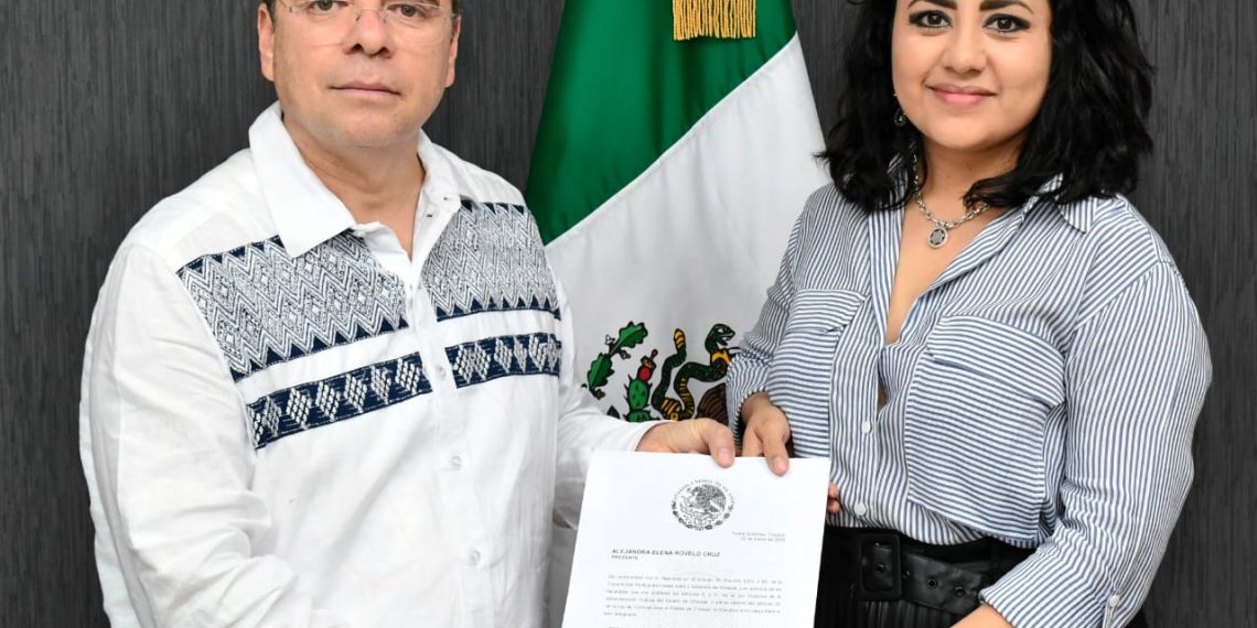 Toma protesta Ismael Brito a nueva directora de la Comisión Estatal de Atención a Víctimas