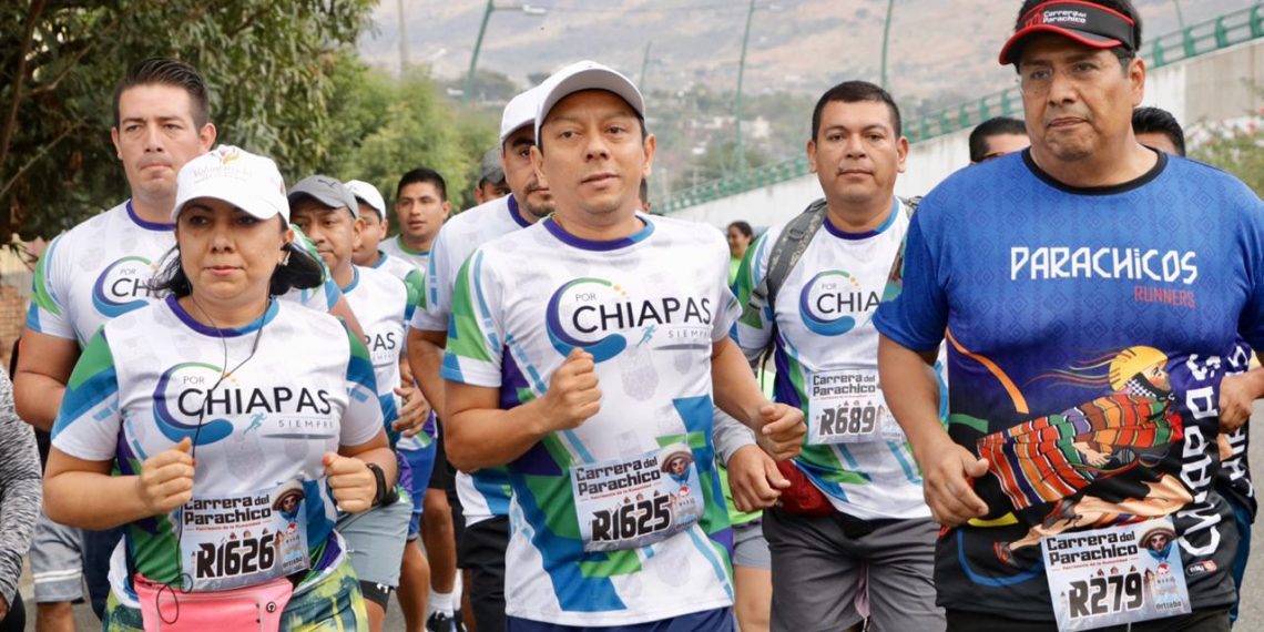 Participa Jorge Llaven en tradicional Carrera Internacional del Parachico en Chiapa de Corzo