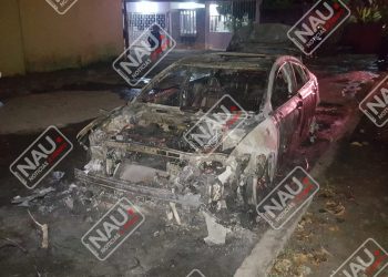 Se incendia vehículo