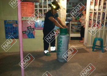 El cuerpo de bomberos atiende fuga de gas